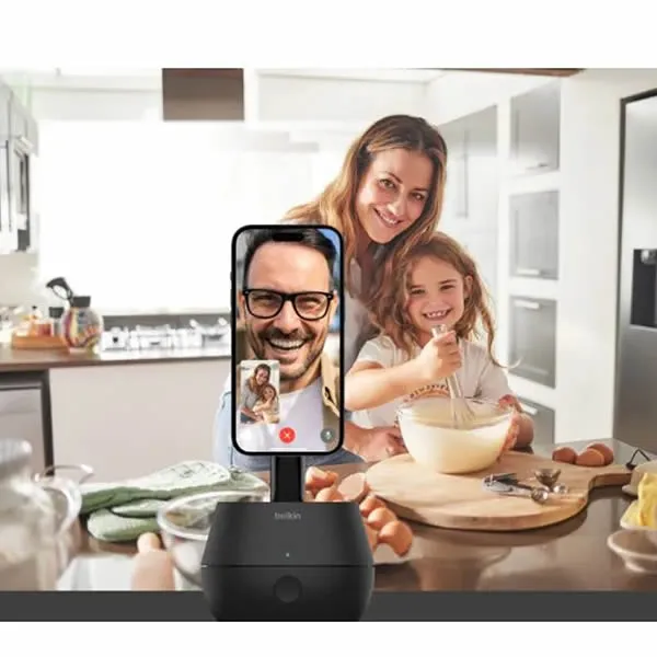 BELKIN Stage Auto-Tracking Stand Pro with DockKit