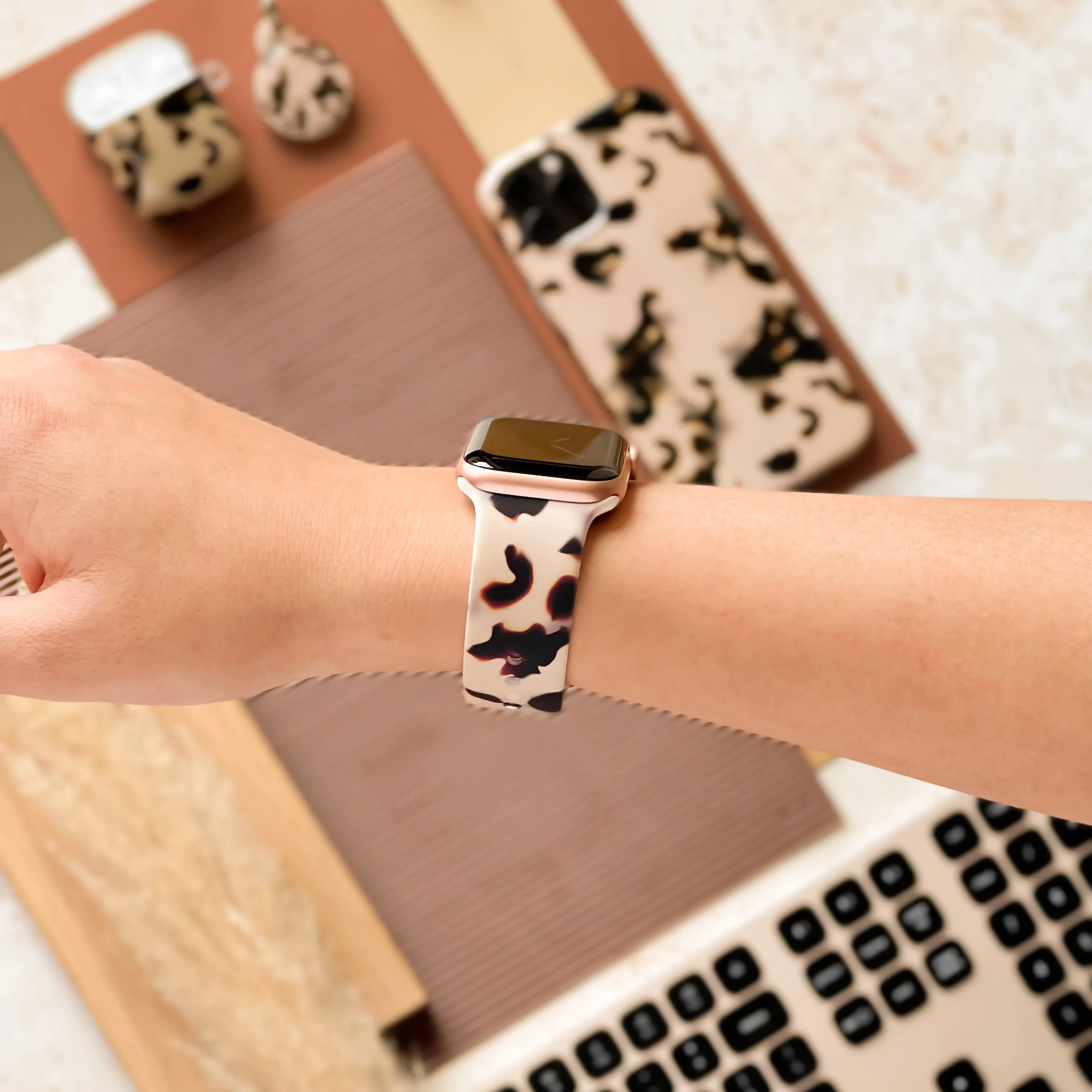 Milky Ivory Tort Apple Watch Strap