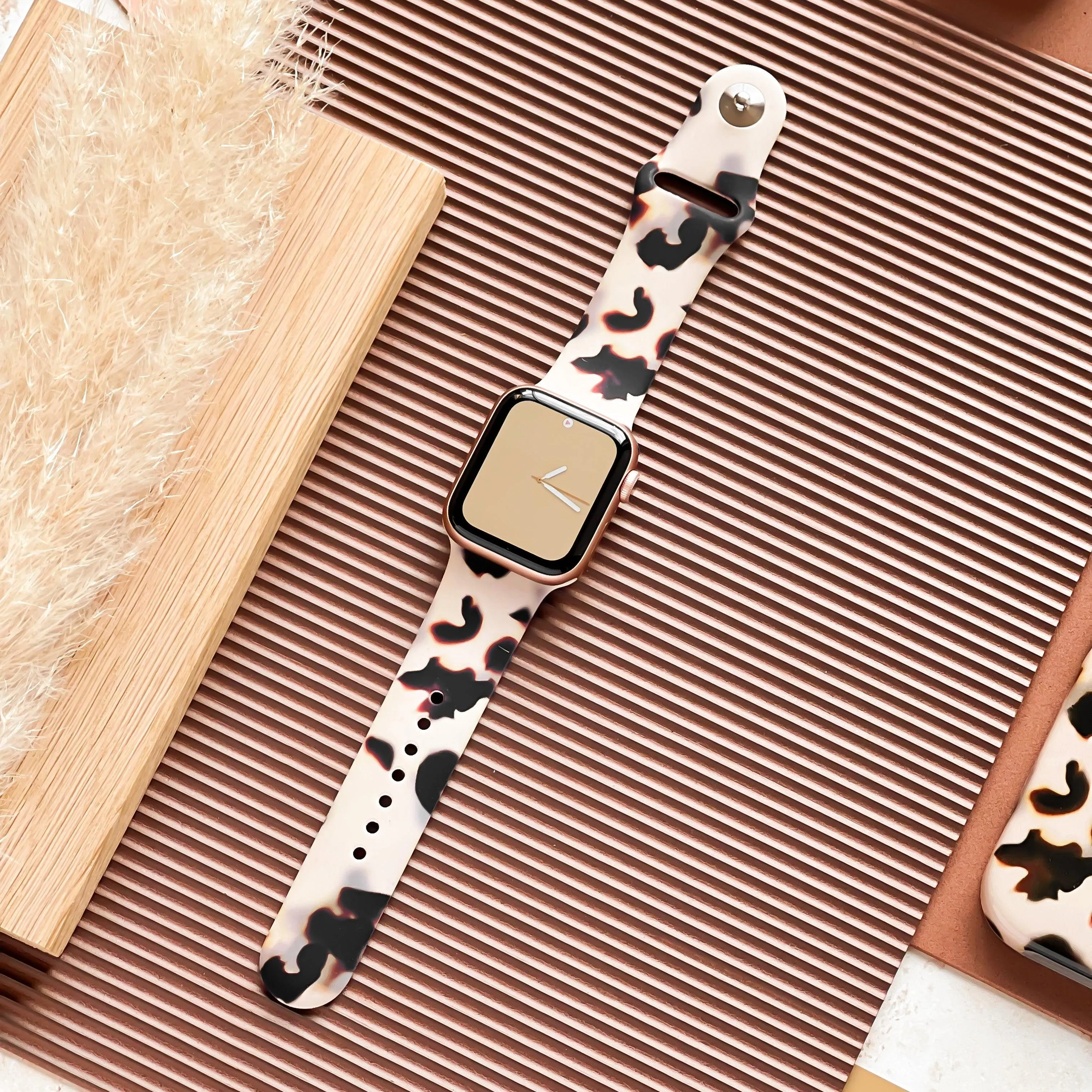 Milky Ivory Tort Apple Watch Strap