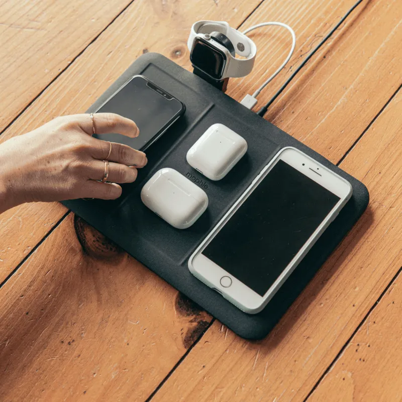 Mophie 4-in-1 Wireless Charging Mat 10W Qi Certified Charge Pad Phone Watch Airpods