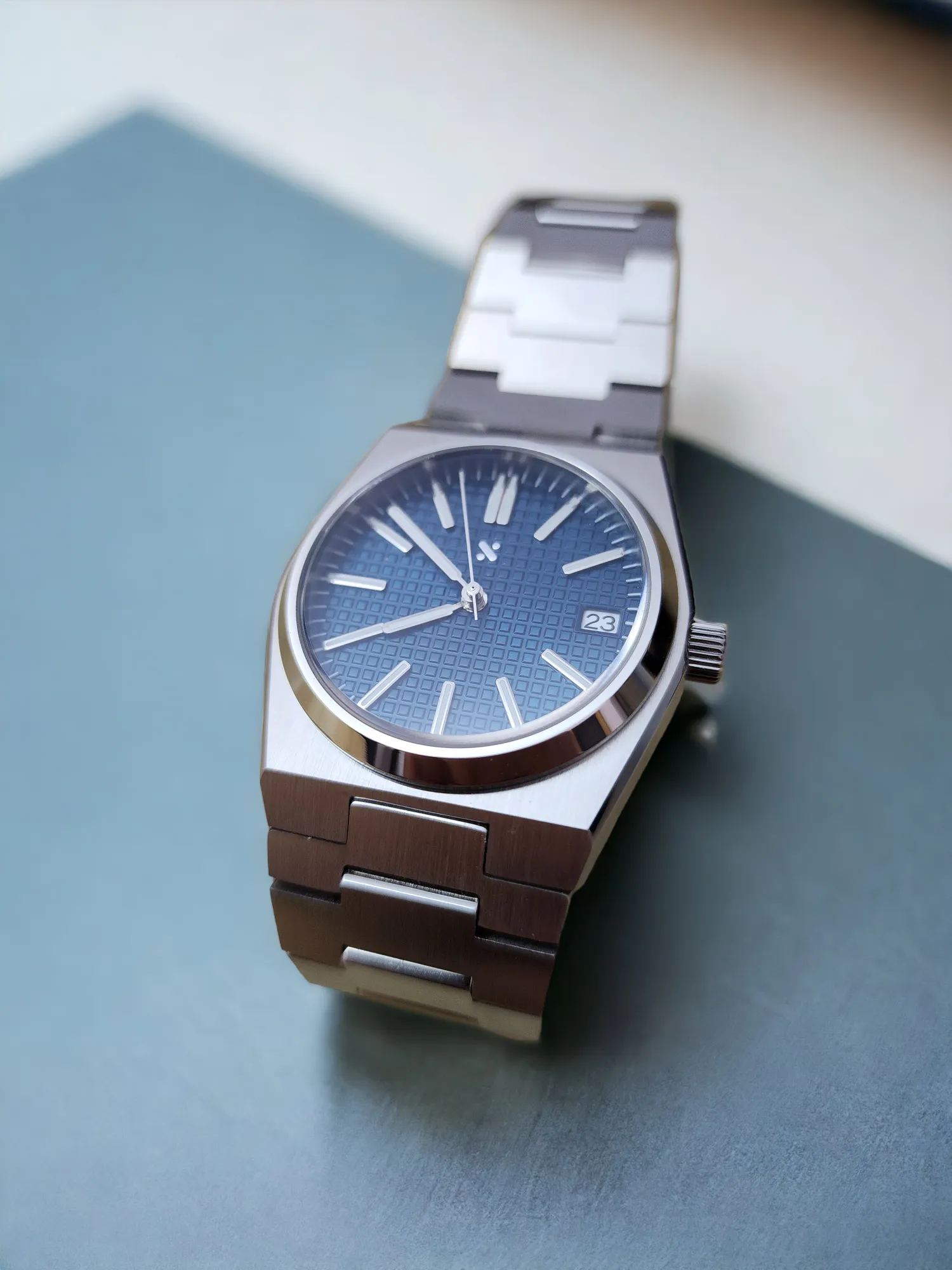NMK945 NRX Sports Watch Case Bundle: Steel Finish