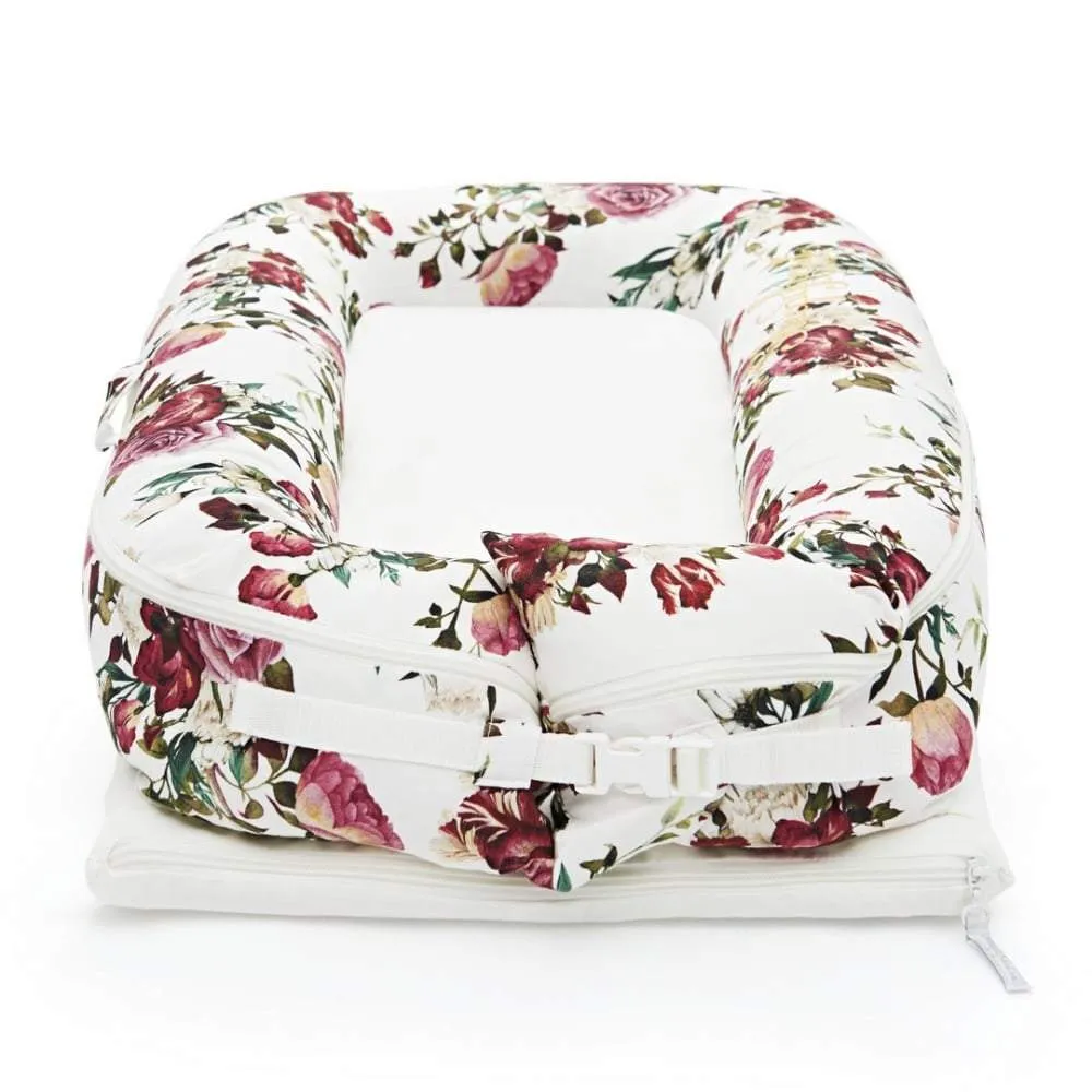 Sleepyhead Deluxe  Pod in La Vie En Rose (0-8 months)
