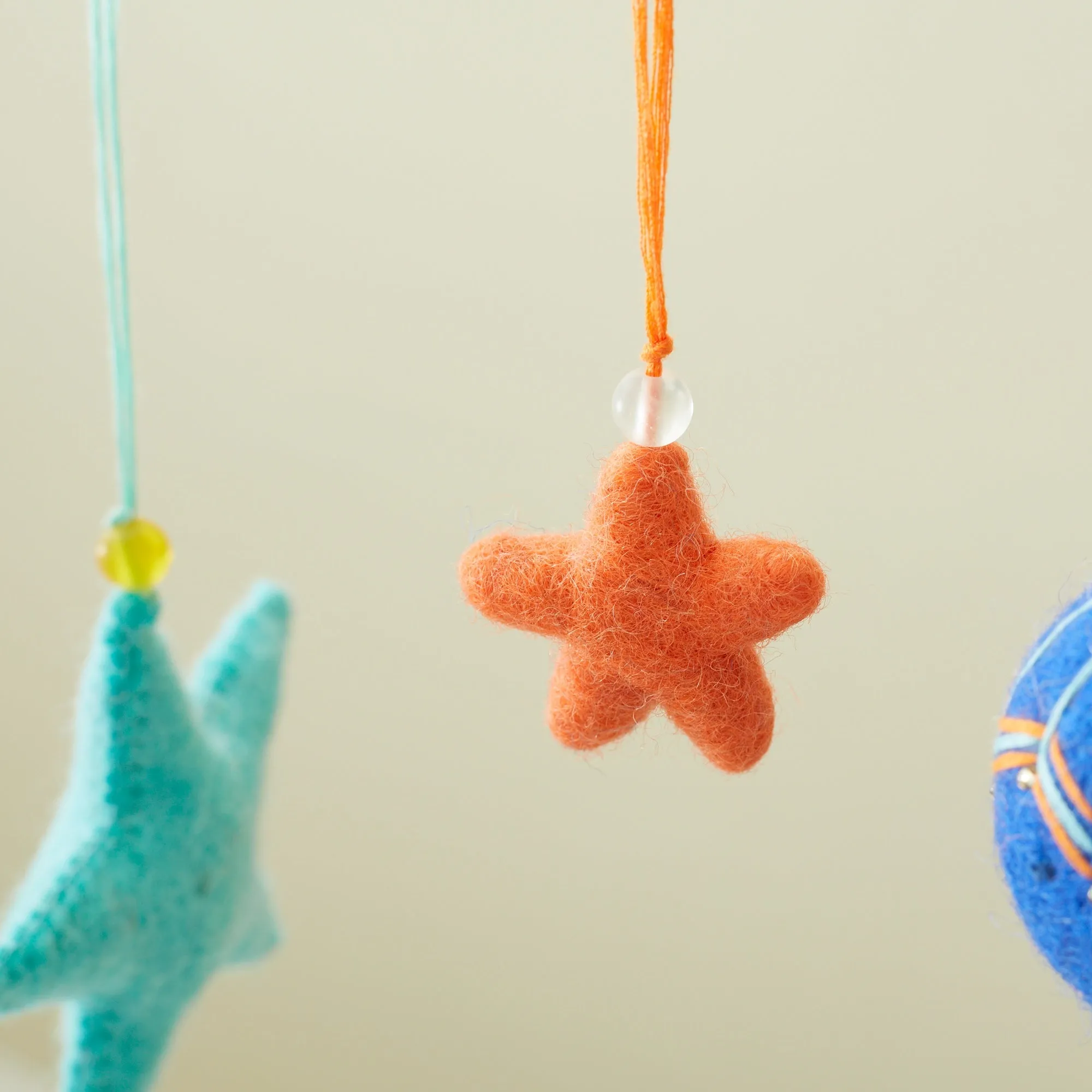 SUDARI Mini Felt Star Hanging Decoration Pack 5 (WS)