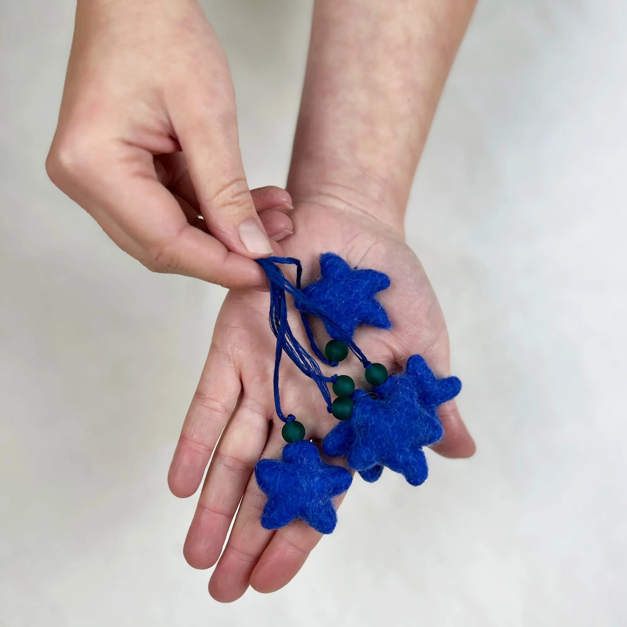 SUDARI Mini Felt Star Hanging Decoration Pack 5 (WS)