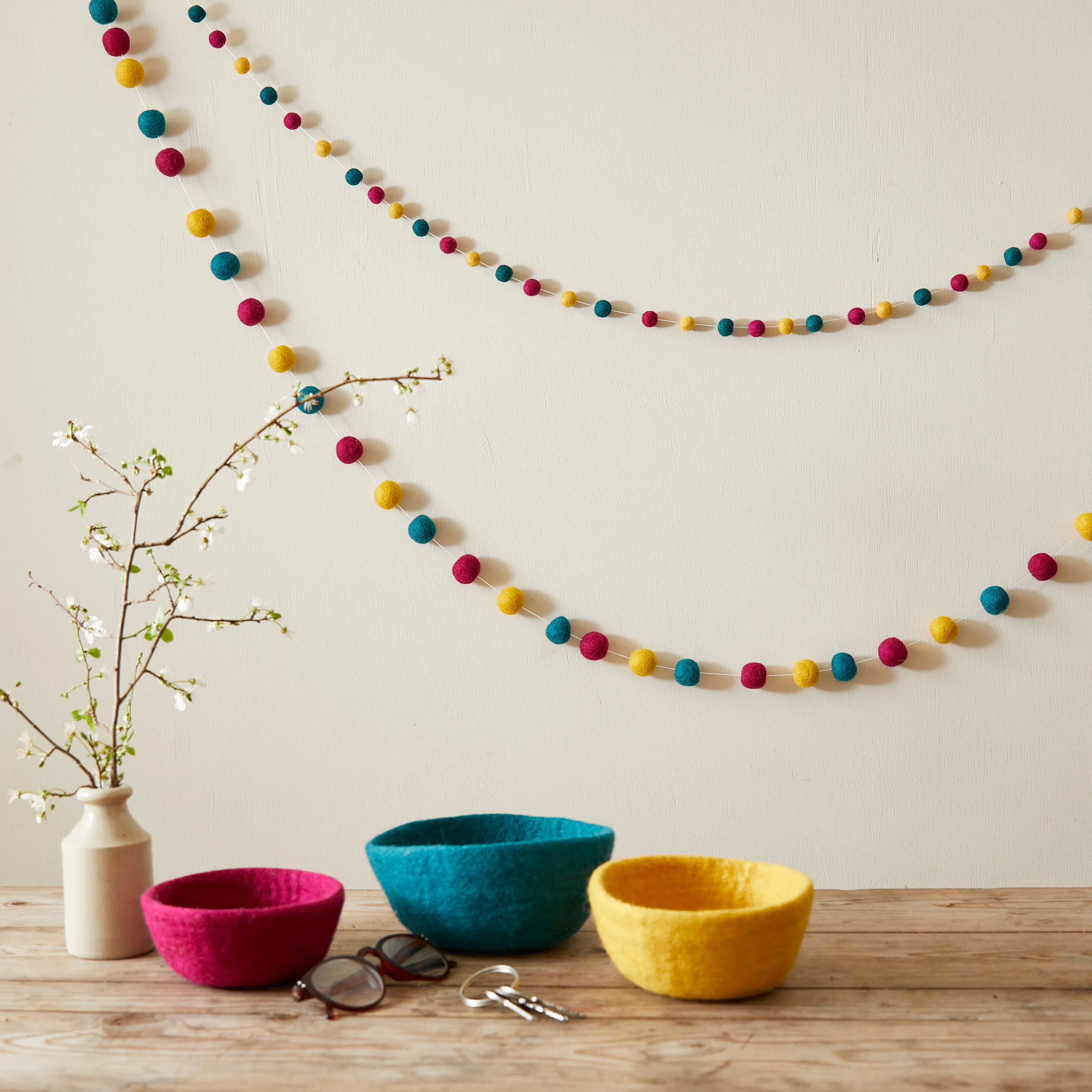 UTSHA Boho Mini Felt Ball Pompom Garland 200cm Pack 5 (WS)